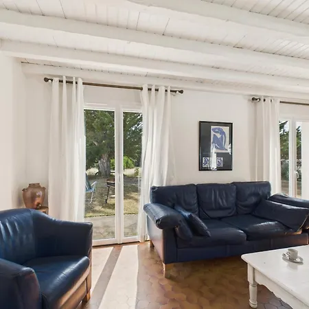 500 M De La Plage, Jardin, Maison Pour 5